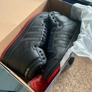 Adidas 313 everybody v Detroit